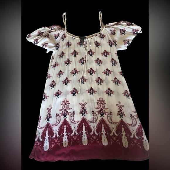 FOREVER 21 DRESS MEDIUM RED WHITE AND BLUE - Picture 1 of 6